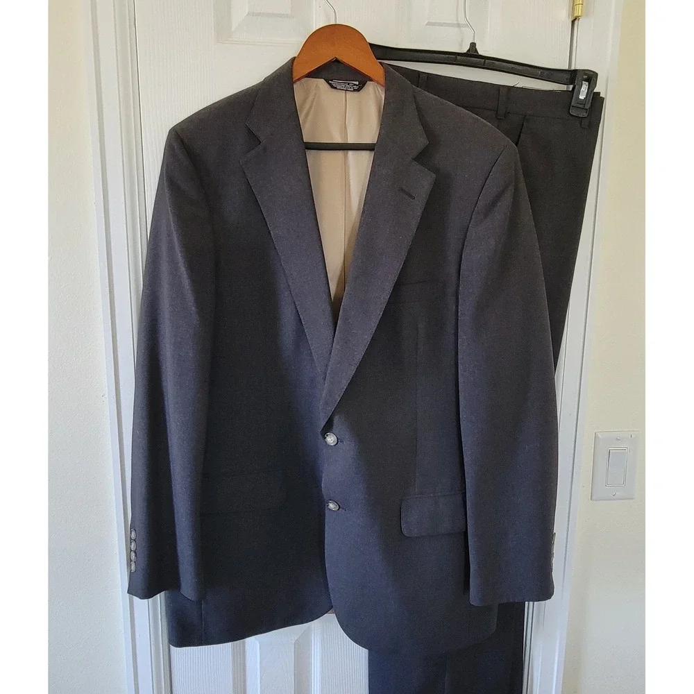 Racquet Club Mens 2 Piece Suit Charcoal Gray 42 Blazer 38x32 Pants KG Mens Store
